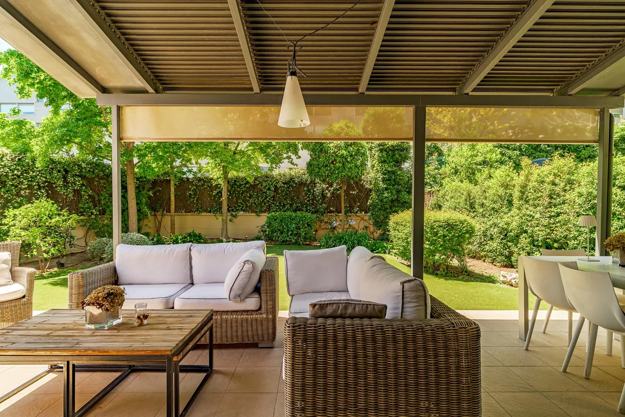 living - Piso de 198m² con 222m² terraza en venta en Sant Gervasi - La Bonanova - gallery - 5
