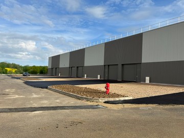 logistics - Activités / Bureaux À Vendre - featured