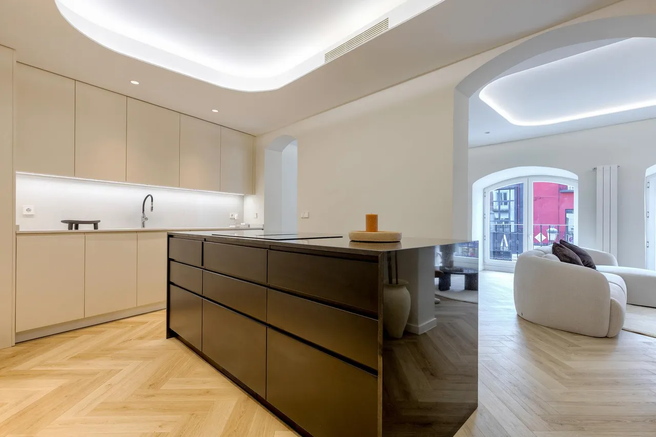 living - Piso de 151m² en venta en Cortes / Huertas, Madrid - gallery - 9