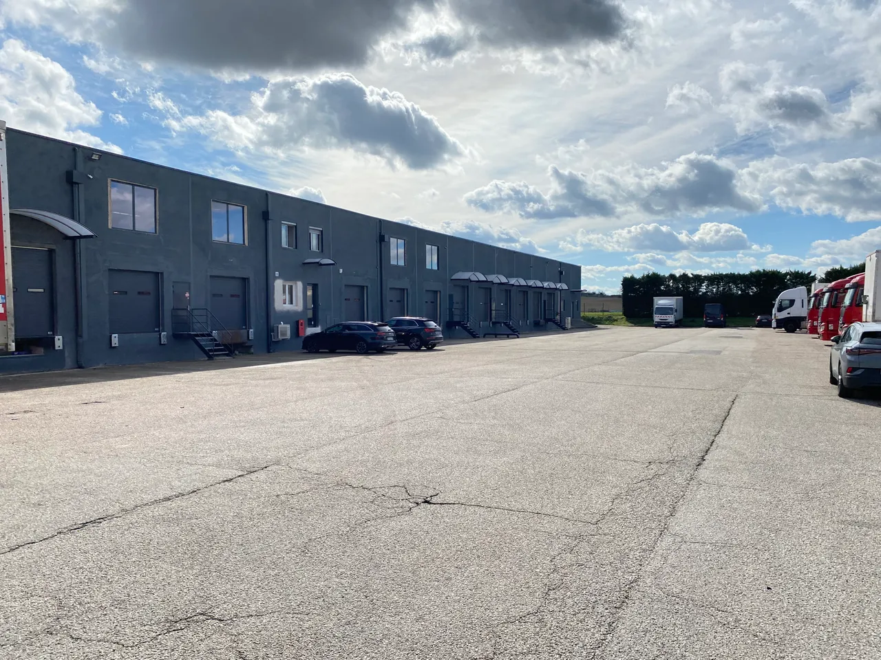 logistics - Activités / Bureaux À Louer - gallery - 7