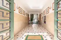 living - Giunone Regina 1 - Wonen - Dils - gallery thumbnail - 5