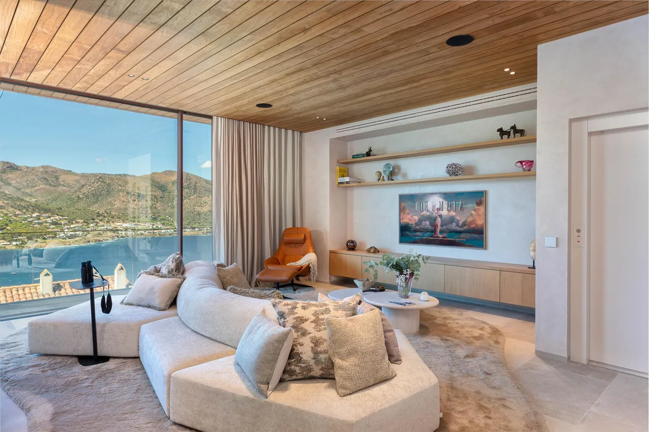 living - Casa / villa de 420m² en venta en El Port de la Selva - gallery - 7