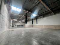 logistics - Entrepôt / Bureaux À Louer - gallery thumbnail - 3