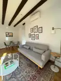 living - Ático de 81m² en alquiler en Universidad, Madrid - gallery thumbnail - 9