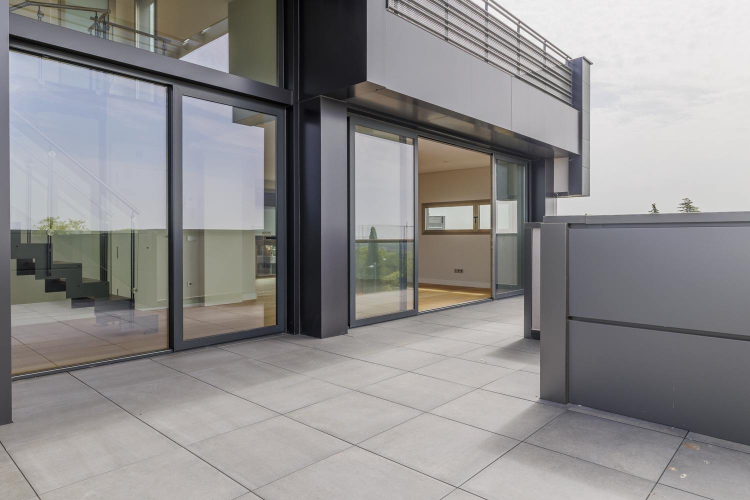 living - 158m² penthouse with 82m² terrace for sale in Majadahonda - gallery thumbnail - 8