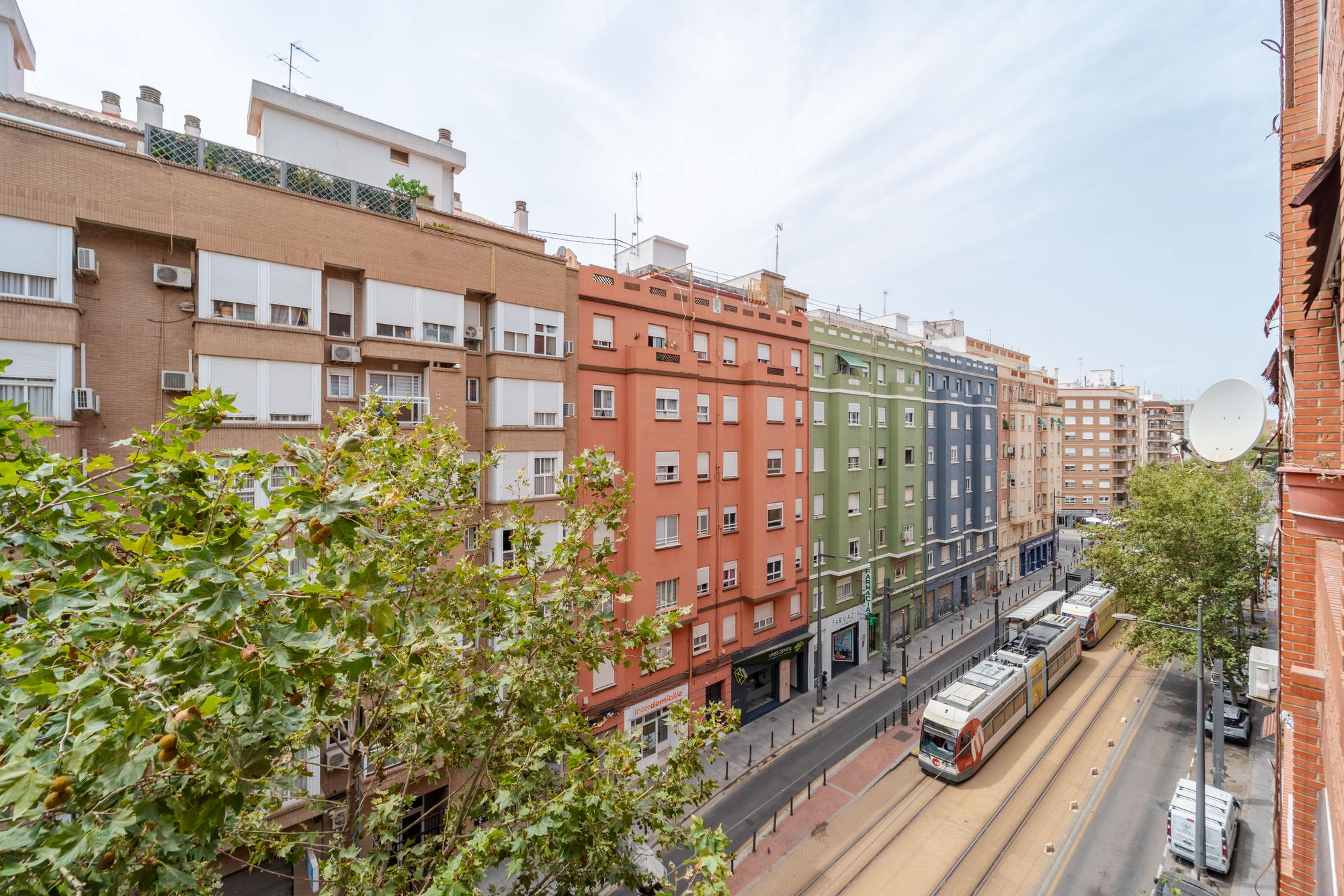 living - Piso de 116m² en venta en Extramurs, Valencia - gallery thumbnail - 9