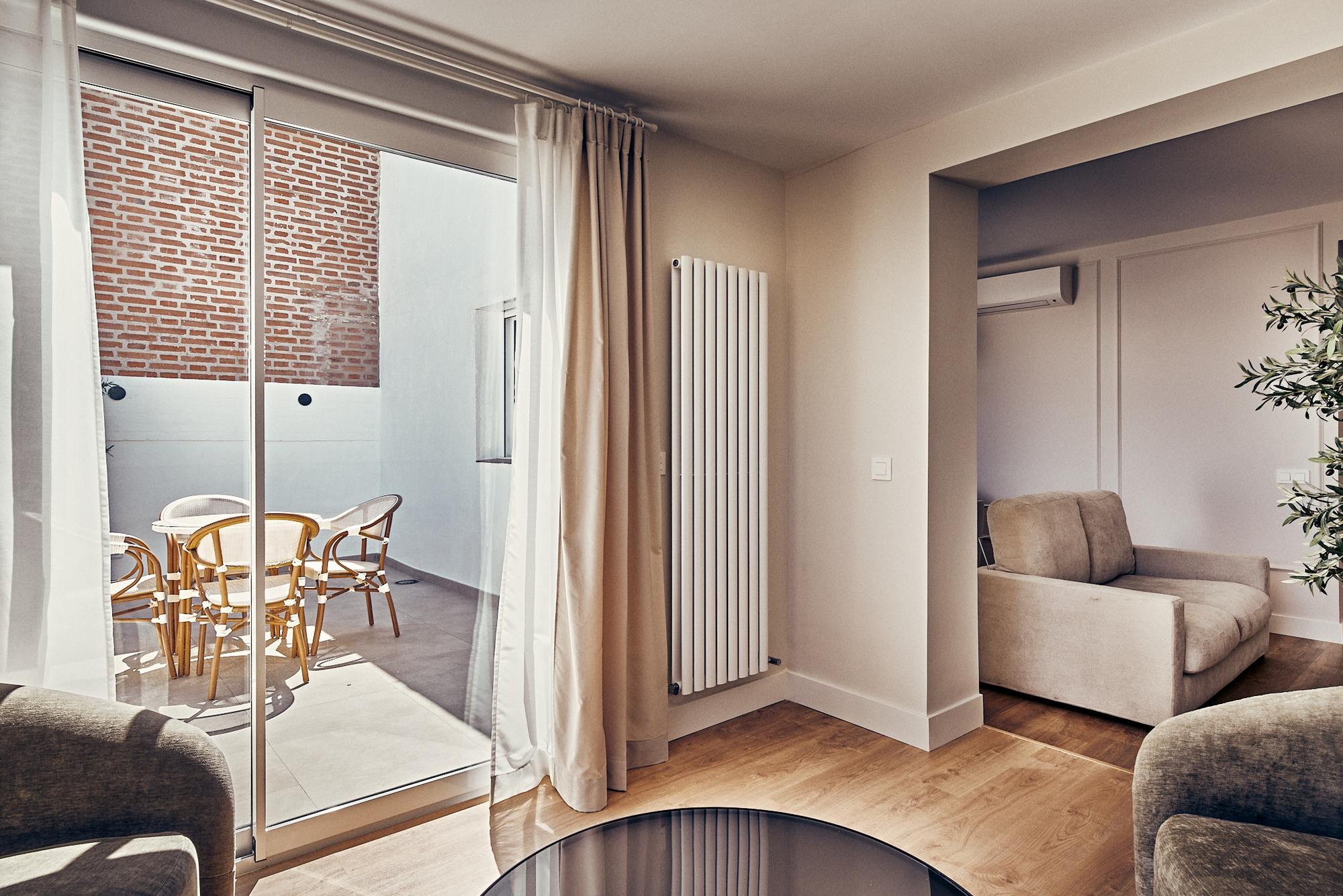 living - Piso de 114m² en venta en Ibiza, Madrid - gallery thumbnail - 4