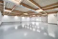 logistics - Activités / Bureaux À Louer - gallery thumbnail - 2