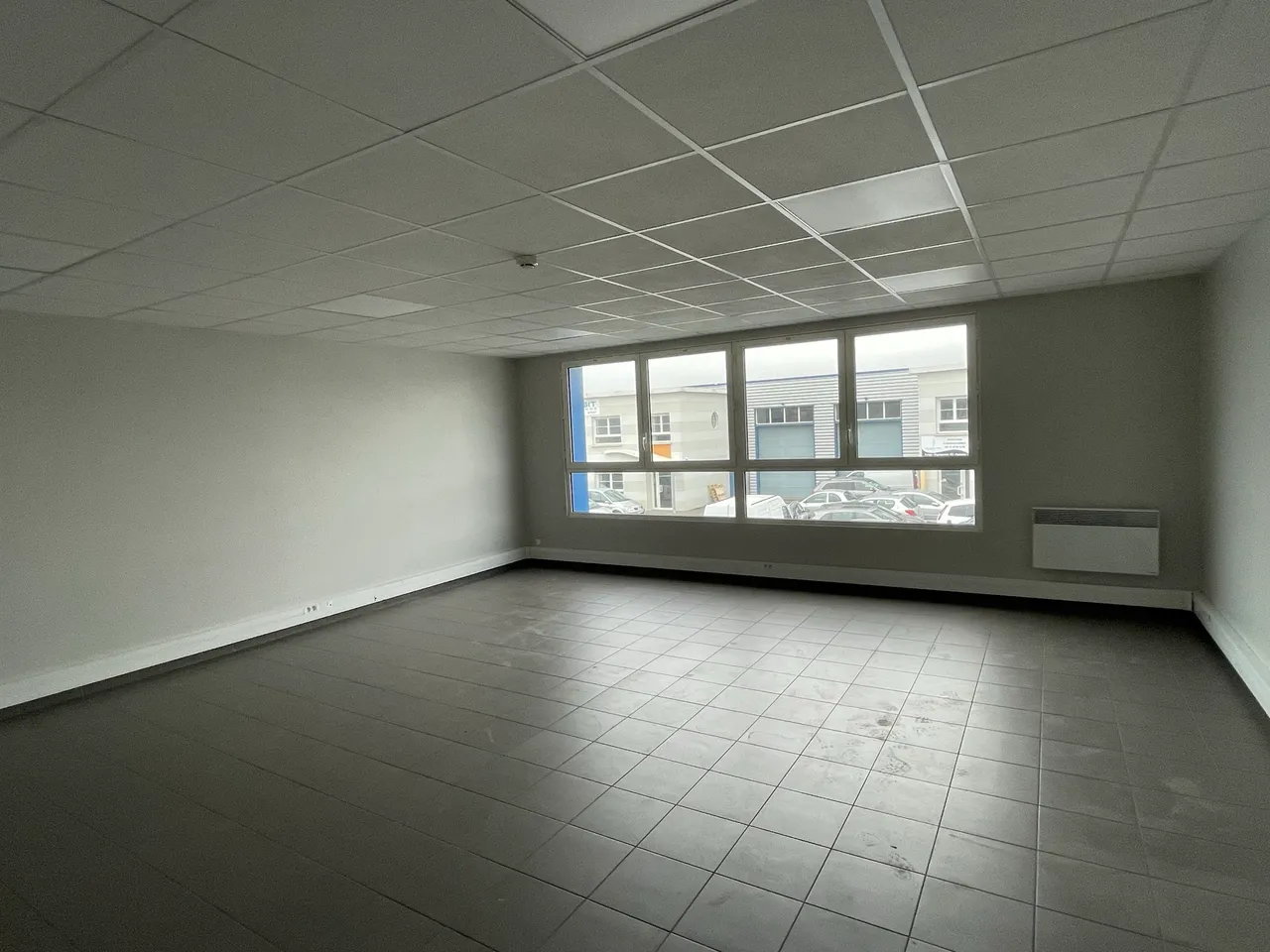 logistics - Activity Facility For Rent - gallery - 6
