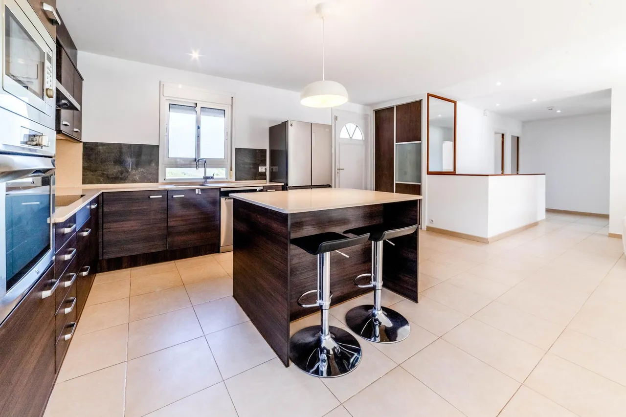 living - 181m² house / villa for sale in Olivella, Barcelona - gallery - 4