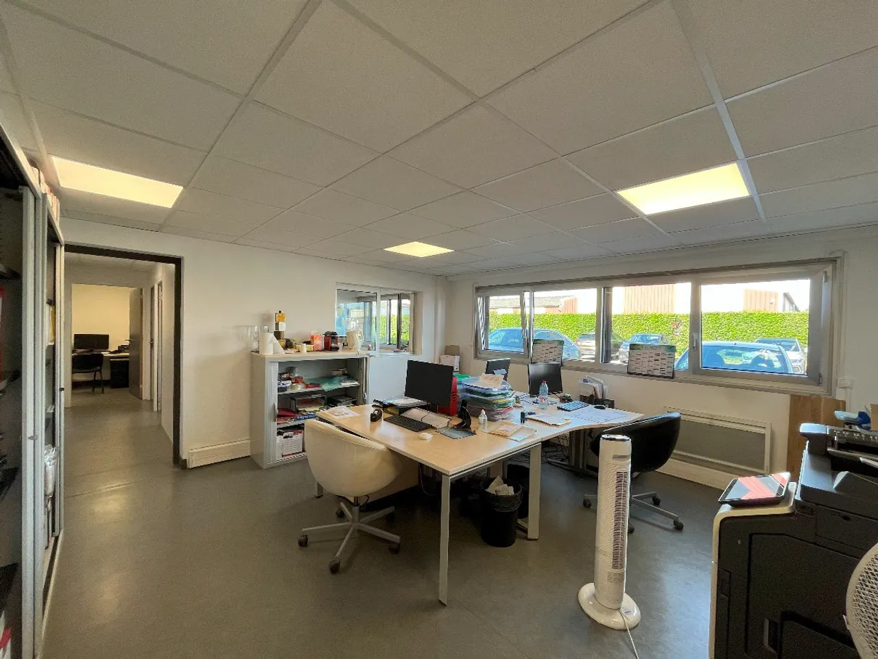 logistics - Light Industrial Premises / Offices For Rent - gallery - 4