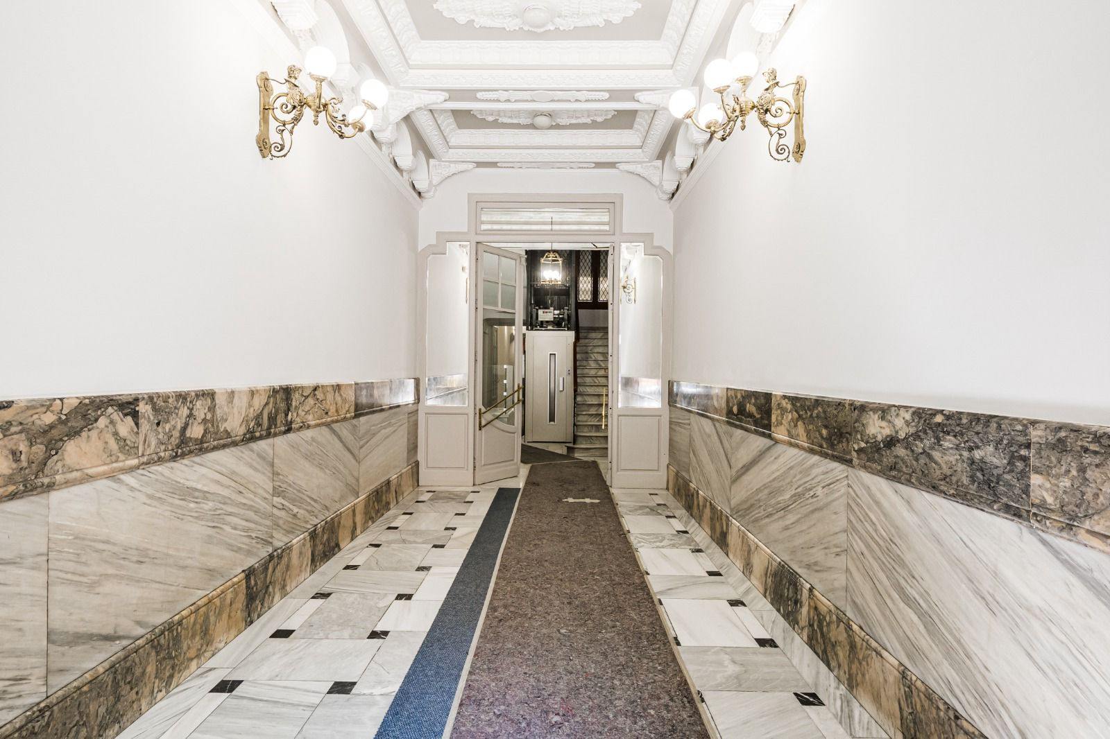 living - Piso de 153m² en venta en Goya, Madrid - gallery thumbnail - 9