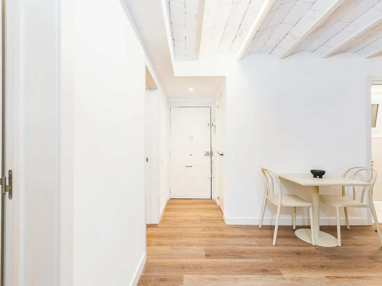 living - Piso de 95m² con 8m² terraza en venta en Gótico, Barcelona - gallery - 8