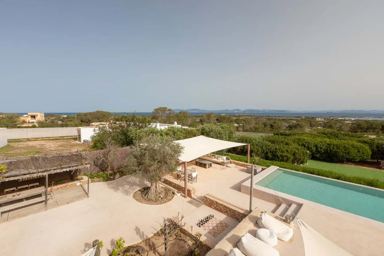 living - 585m² house / villa for sale in Formentera - gallery - 6