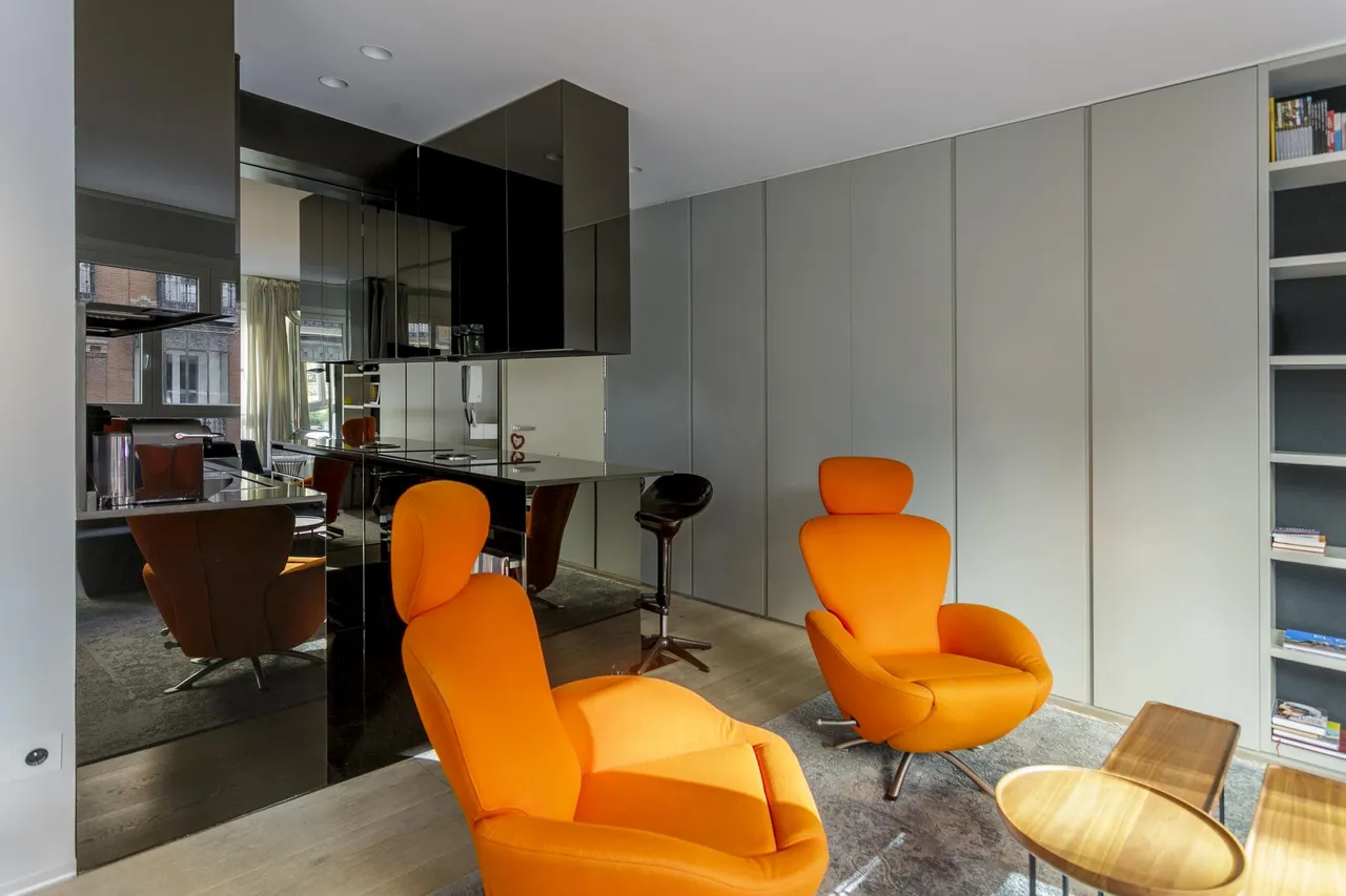 living - Piso de 55m² en venta en Jerónimos, Madrid - gallery - 10