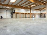 logistics - Activités / Bureaux À Louer - gallery thumbnail - 5
