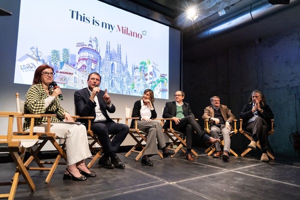 Dils presenta al Teatro Franco Parenti 