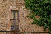 living - Casa rural de 613m² en venta en Alt Empordà, Girona - gallery thumbnail - 10