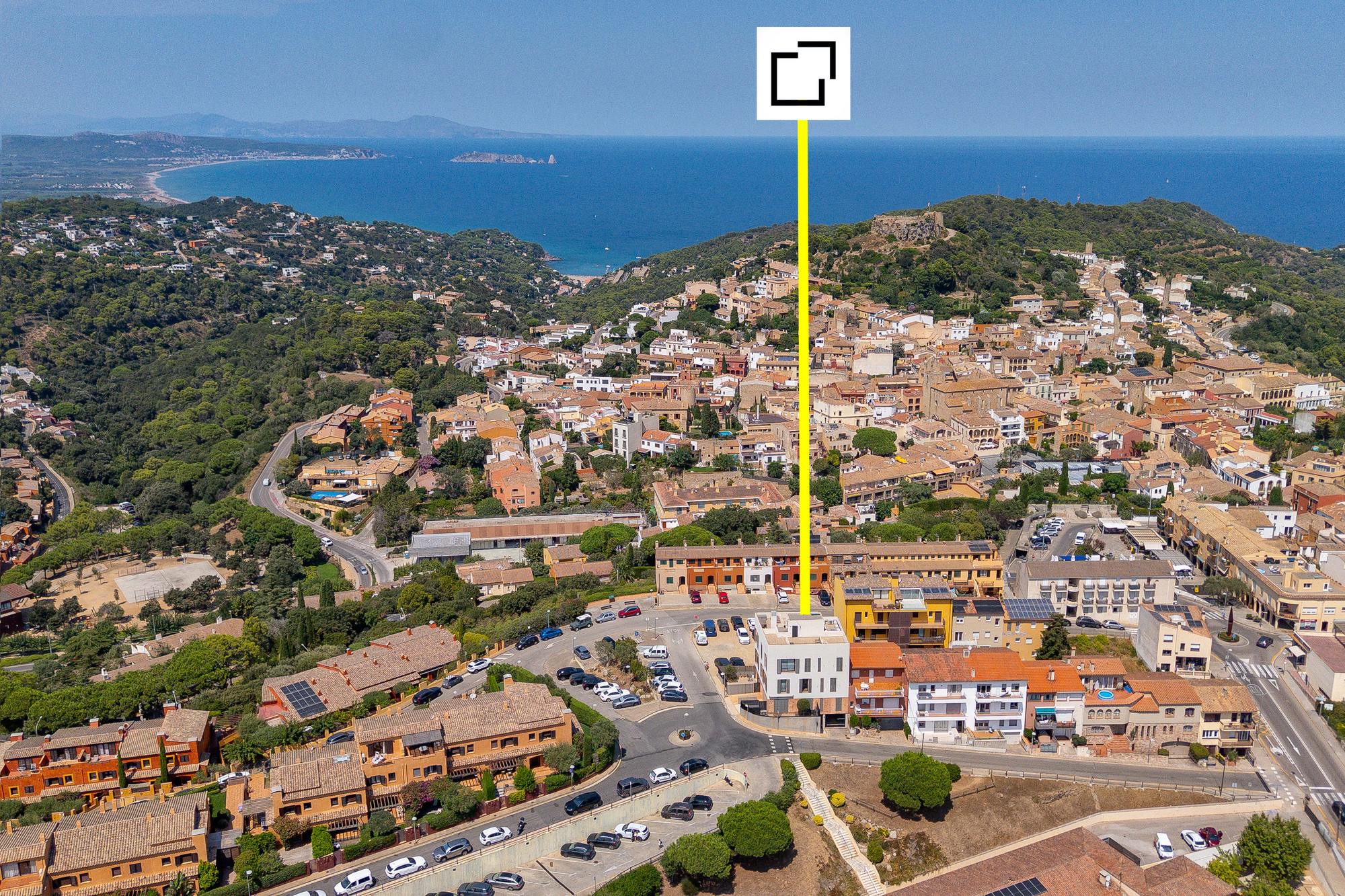 living - Piso de 62m² con 35m² terraza en venta en Begur Centro - gallery - 4