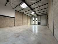 logistics - Light Industrial Premises / Offices For Rent - gallery thumbnail - 4