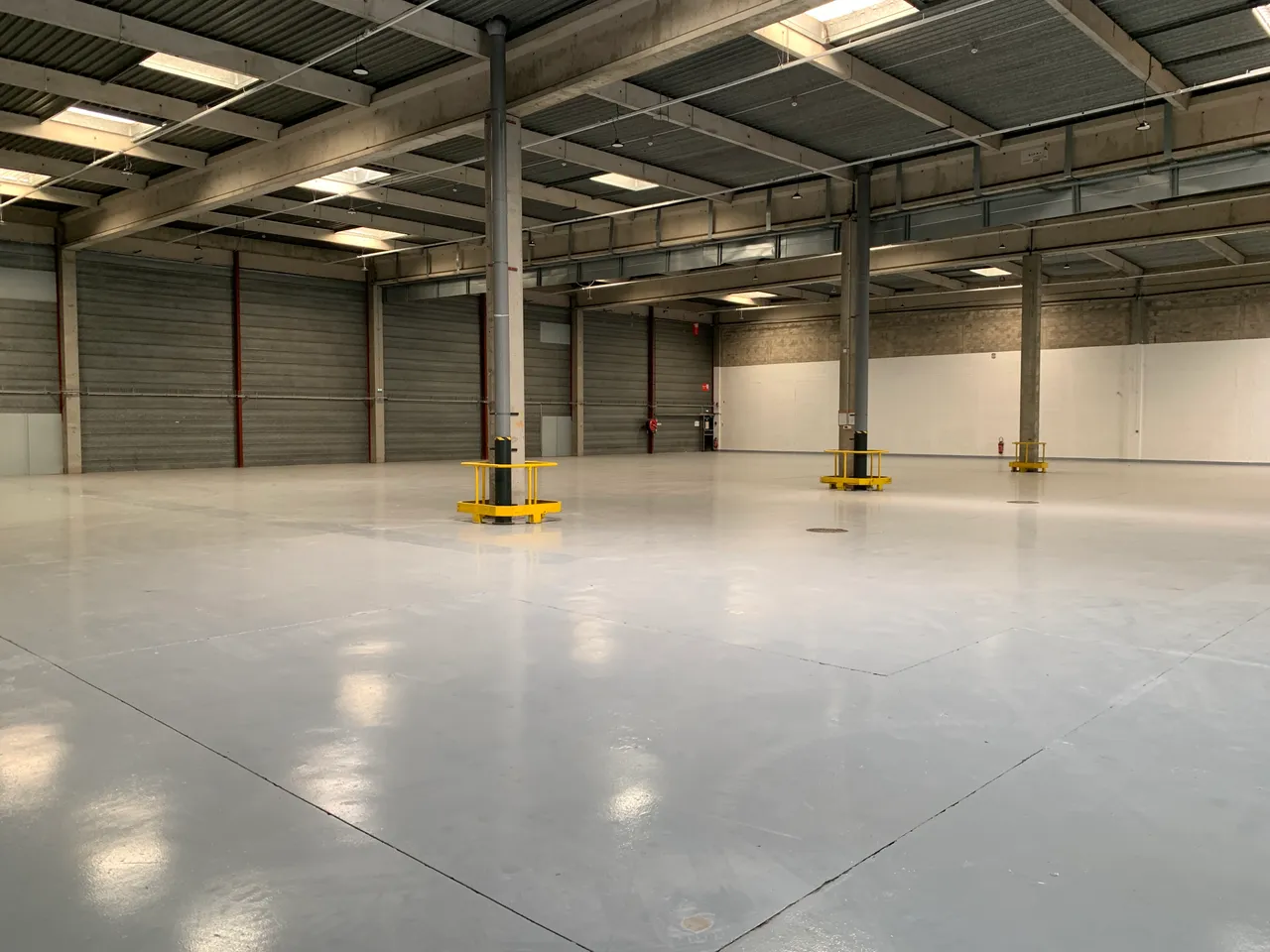 logistics - Entrepôt / Bureaux À Louer - gallery - 6