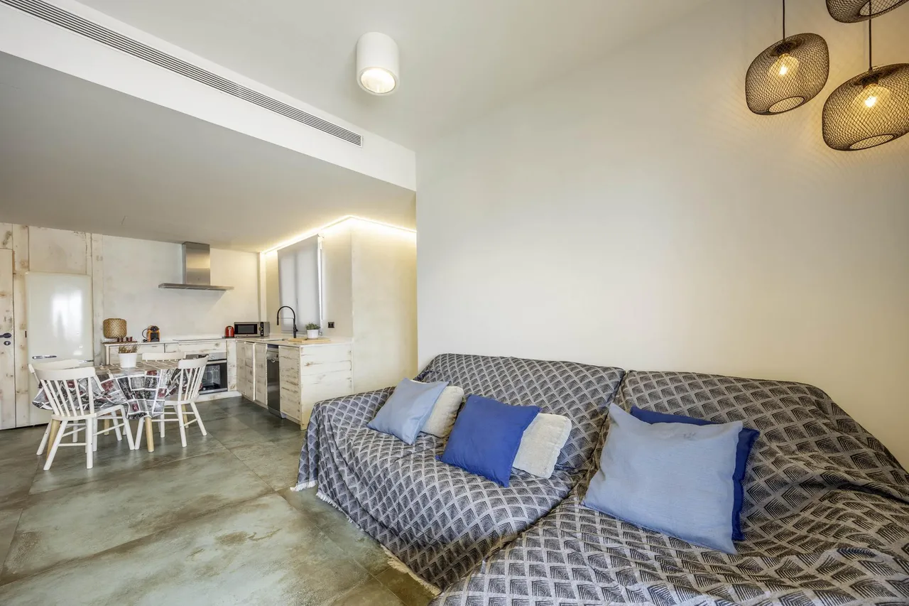 living - 140m² apartment for sale in Playa Malvarrosa/Cabanyal - gallery - 5