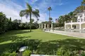 living - 1,112m² house / villa with 2,529m² garden for sale in Nueva Andalucía - gallery thumbnail - 2