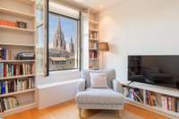 living - 111m² penthouse for sale in El Born, Barcelona - gallery thumbnail - 3