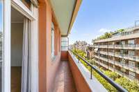 living - 102m² apartment with 8m² terrace for sale in Eixample Right - gallery thumbnail - 5