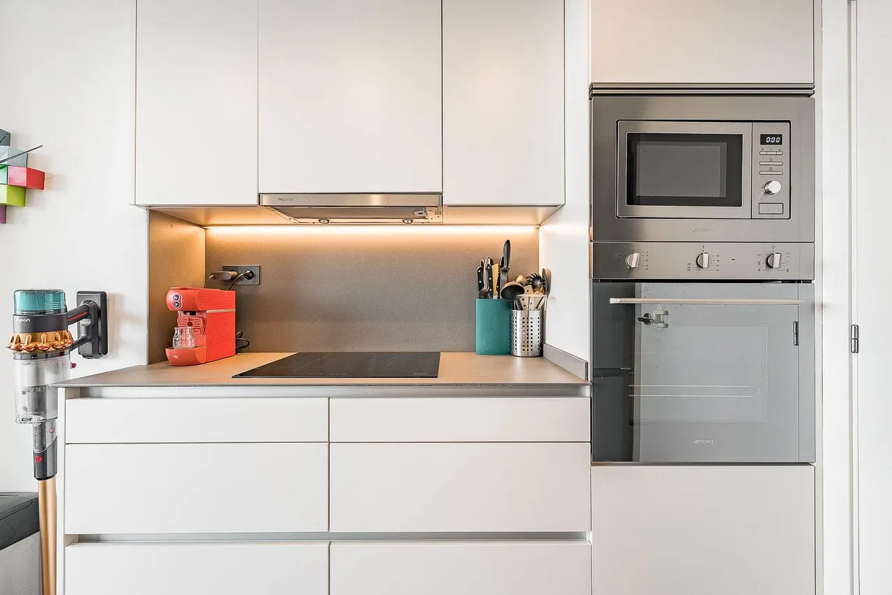 living - Piso de 107m² en venta en Diagonal Mar, Barcelona - gallery - 10