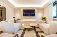 living - Piso de 444m² en venta en Castellana, Madrid - gallery thumbnail - 1