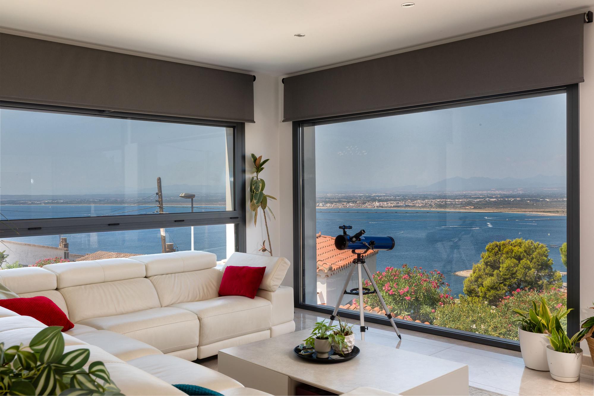 living - Casa / villa de 419m² en venta en Bahía de Rosas - gallery - 7