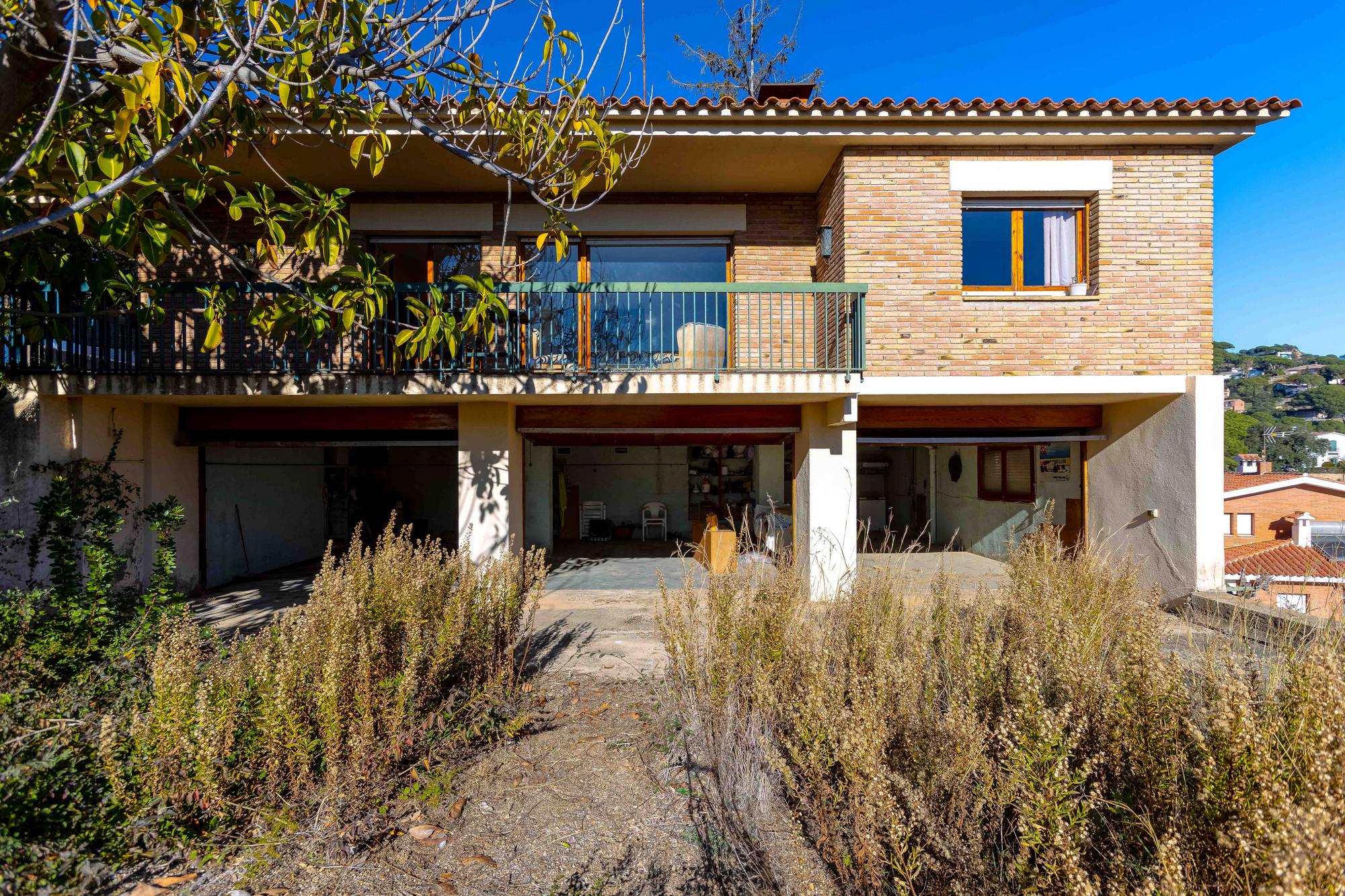 living - Casa / villa de 270m² en venta en Cabrils, Barcelona - gallery thumbnail - 3
