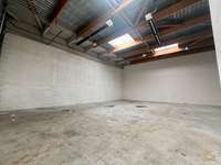 logistics - Activités / Bureaux À Louer - gallery thumbnail - 10
