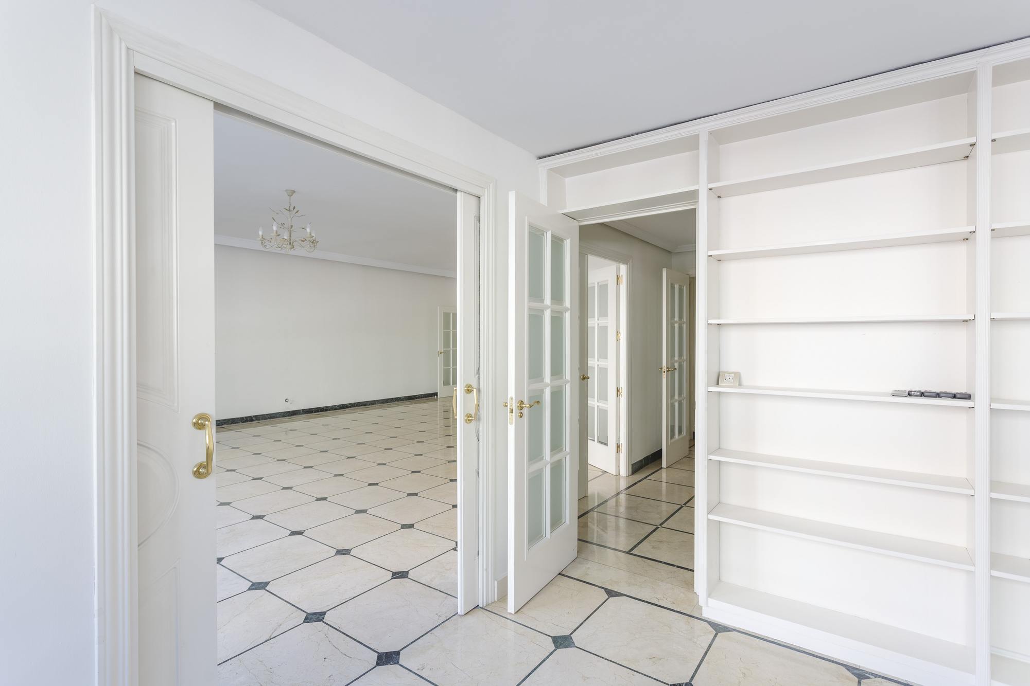living - Piso de 287m² en alquiler en Guindalera, Madrid - gallery - 3