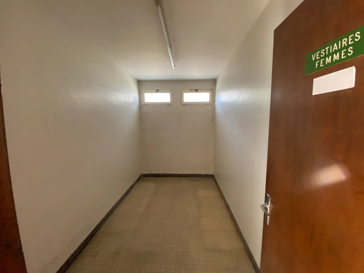 logistics - Activity Facility For Rent - For Sale - gallery - 9