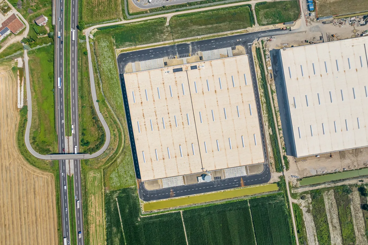logistics - South Verona - Logistics - Dils - gallery - 17