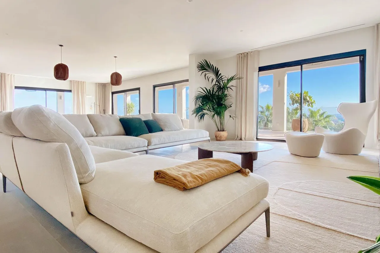 living - 750m² house / villa for sale in Bunyola, Balearic Islands - gallery - 4