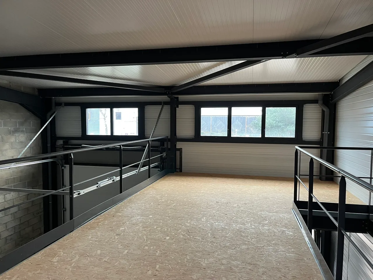 logistics - Activity Facility For Rent - gallery - 4