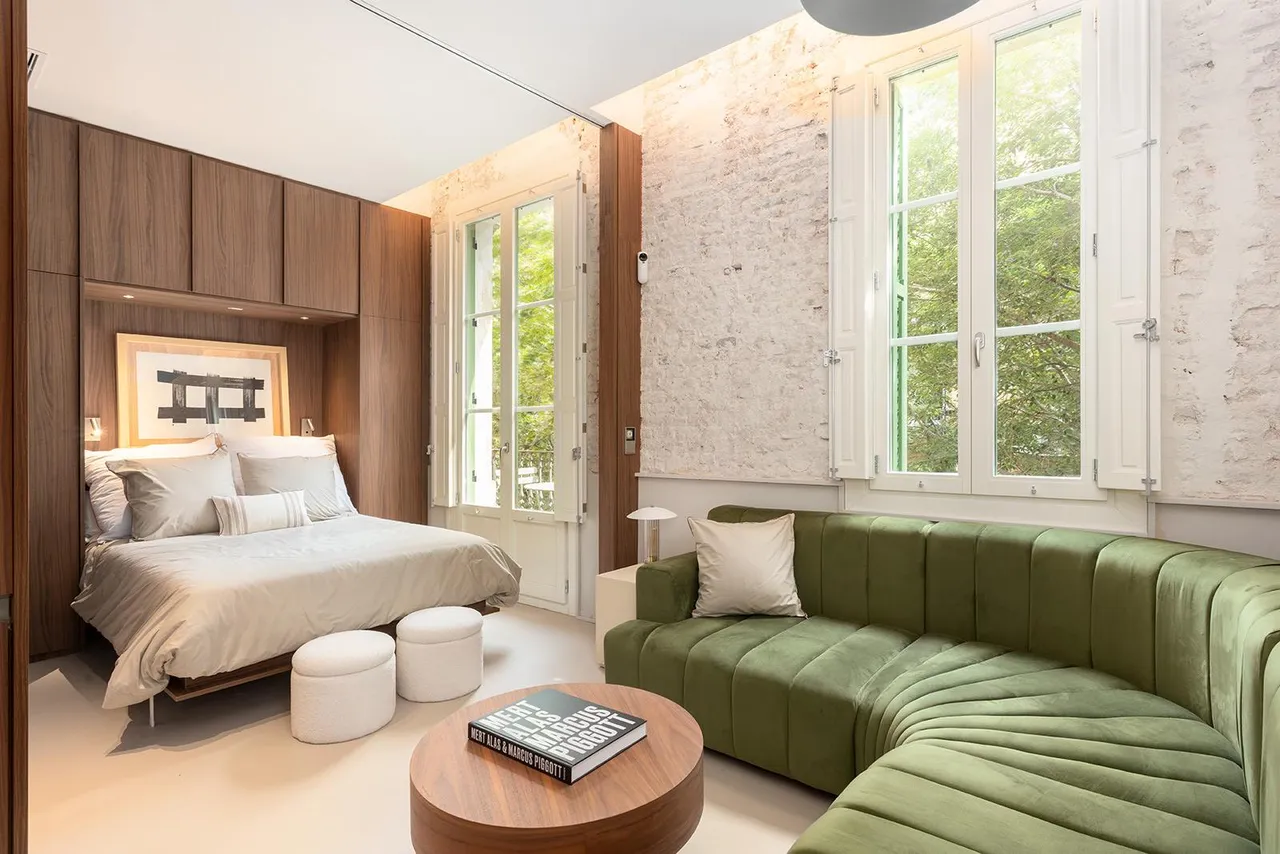 living - Viladomat Boutique Lofts - gallery - 2