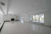 living - 2,634m² house / villa with 400m² terrace for sale in La Moraleja Urbanización - gallery thumbnail - 10