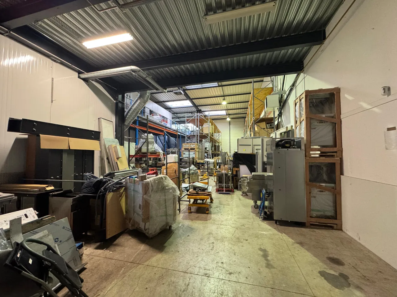 logistics - Activités / Bureaux À Vendre - gallery - 3