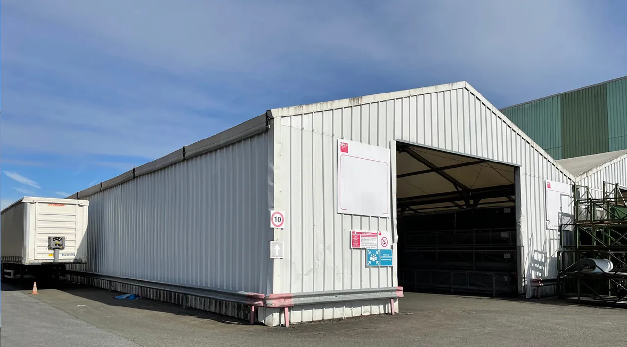 logistics - Activités / Bureaux À Louer - gallery - 2