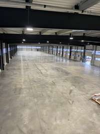 logistics - Messagerie À Louer - gallery thumbnail - 4