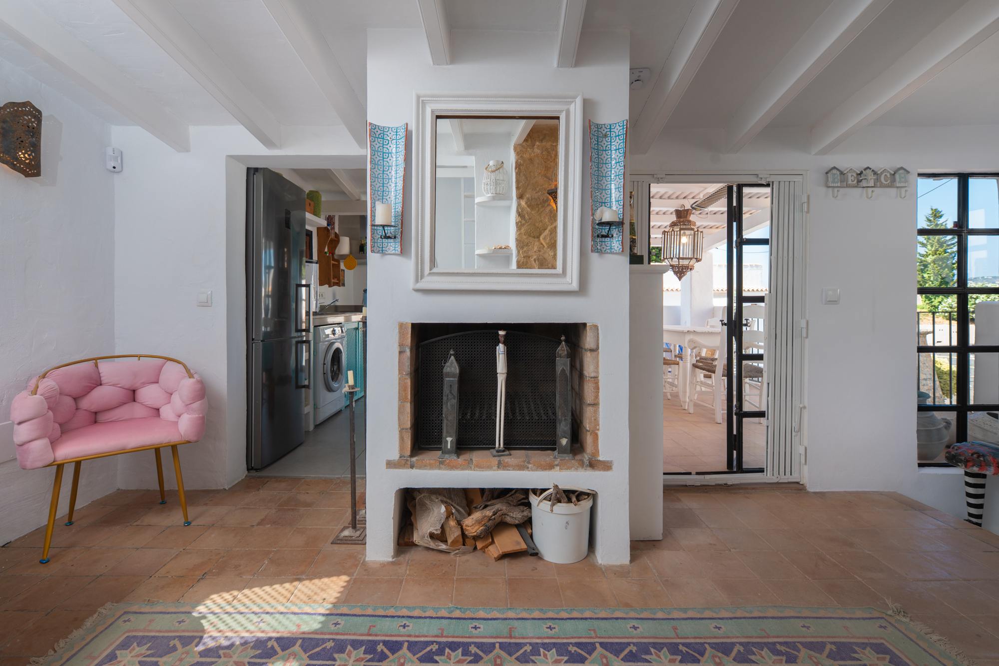 living - 83m² apartment for sale in Ibiza Town, Balearic Islands - gallery thumbnail - 5