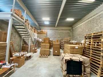 logistics - Light Industrial Premises / Offices For Rent - featured