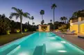 living - 1,112m² house / villa with 2,529m² garden for sale in Nueva Andalucía - gallery thumbnail - 8