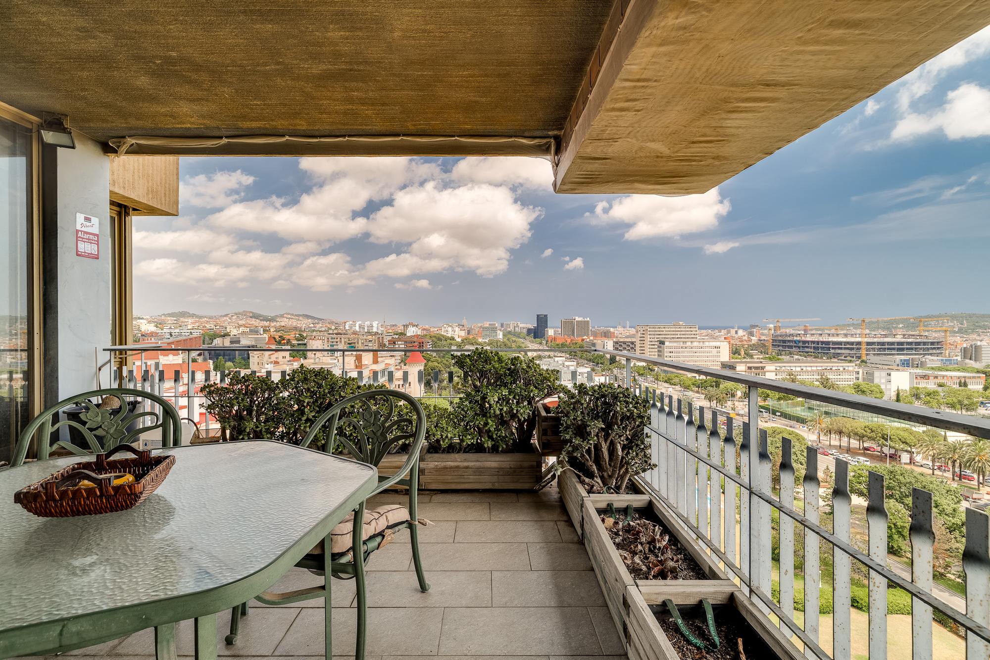 living - Piso de 216m² con 28m² terraza en venta en Pedralbes - gallery - 9