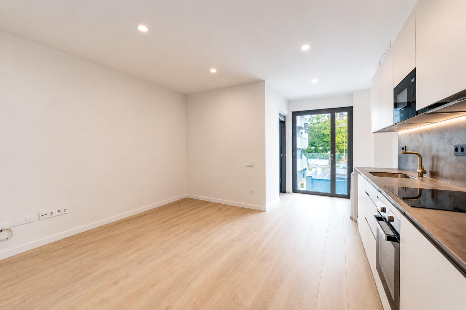living - Sant Antoni Apartments - gallery thumbnail - 6