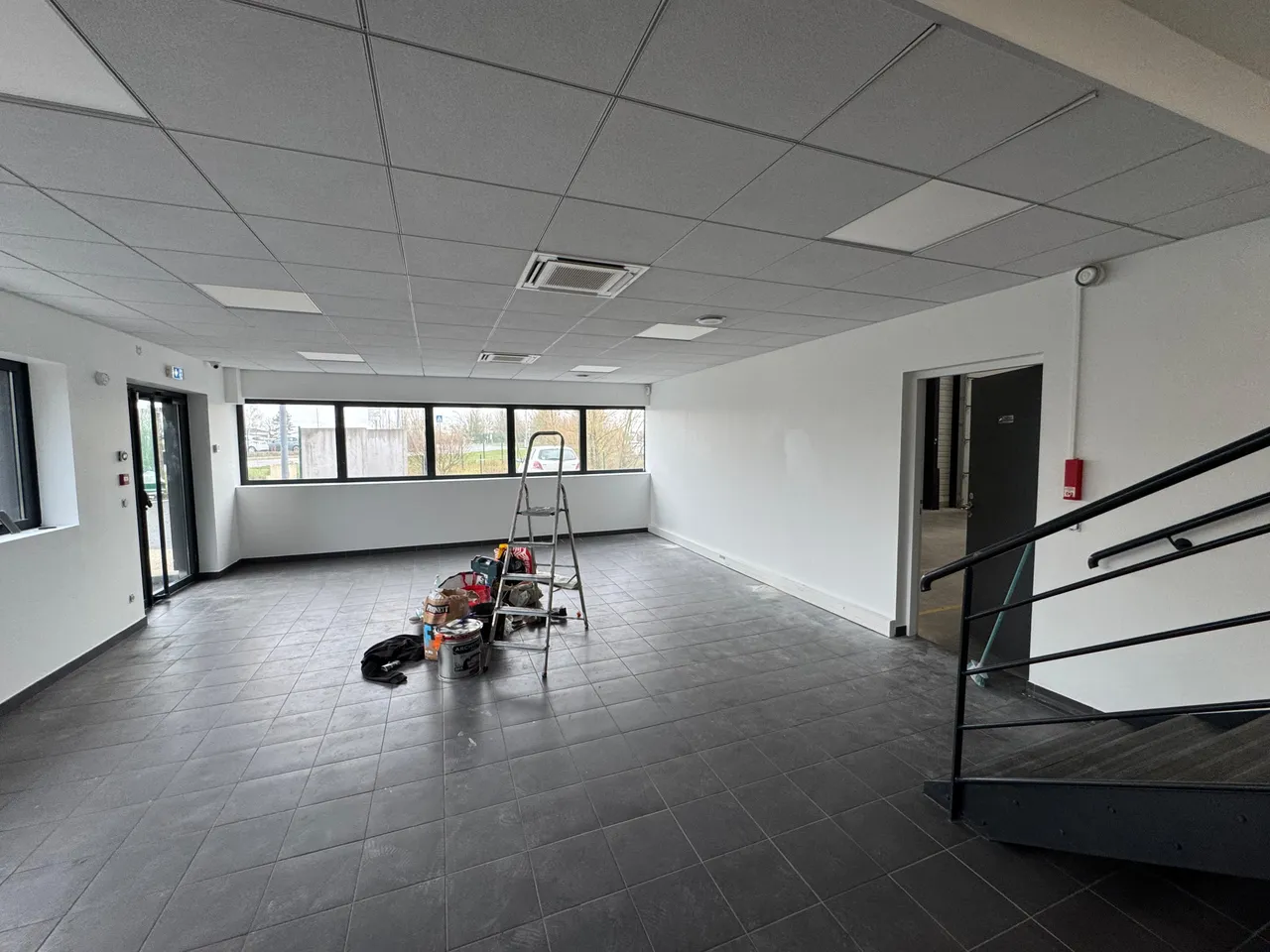 logistics - Activités / Bureaux À Louer - gallery - 5